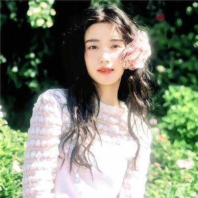 美丽笨女人